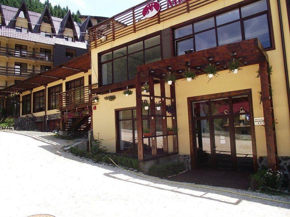 Mistral Resort Moeciu De Sus Esterno foto