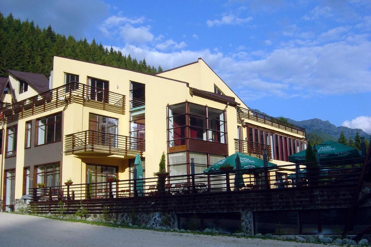 Mistral Resort Moeciu De Sus Esterno foto